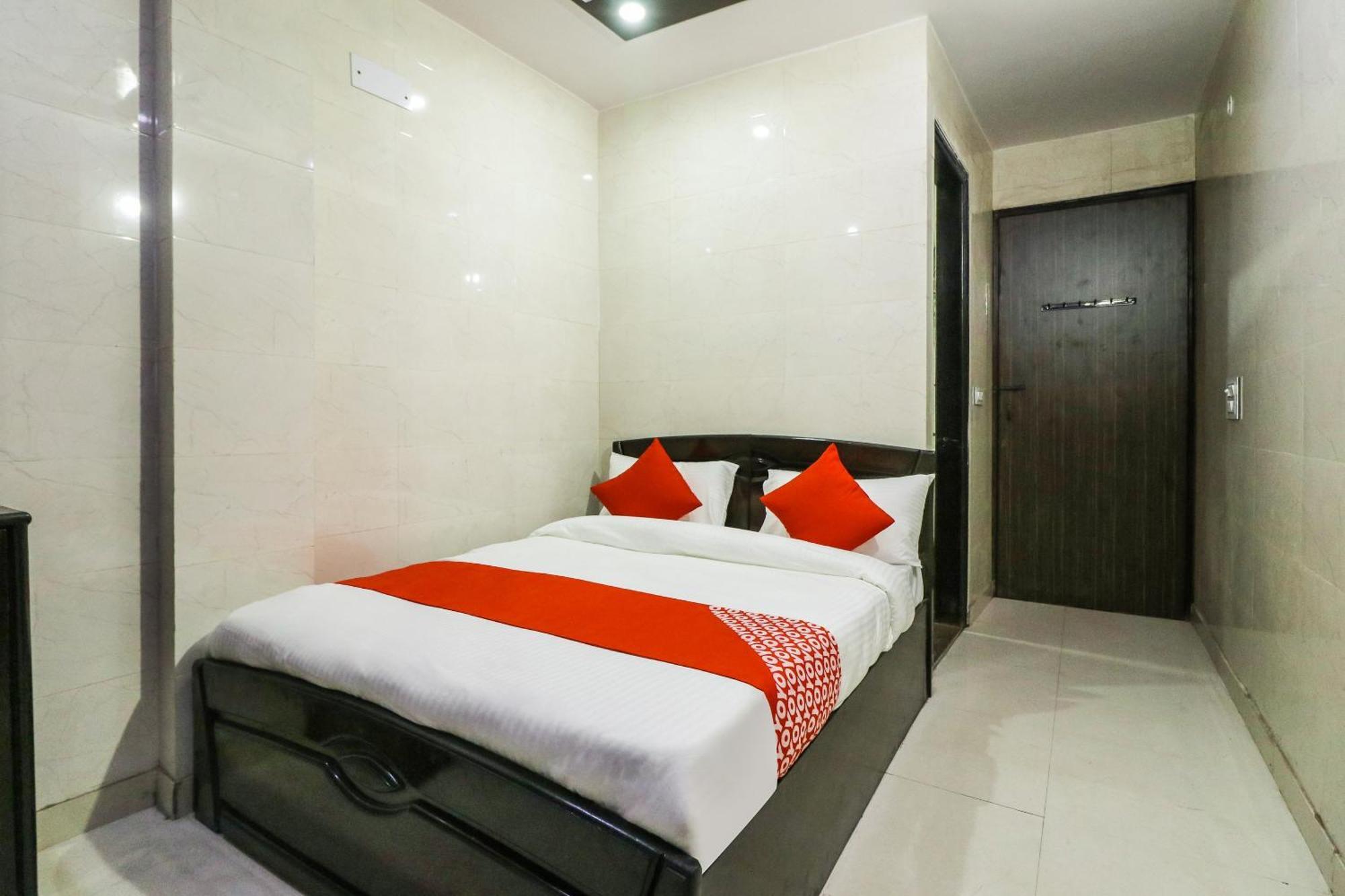 Hotel O Mayur Palace Narela Exterior photo